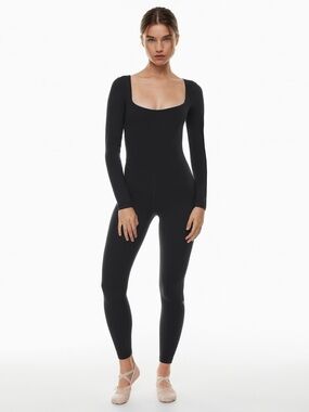 Aritzia TnAction TnaBUTTER Enclave Jumpsuit